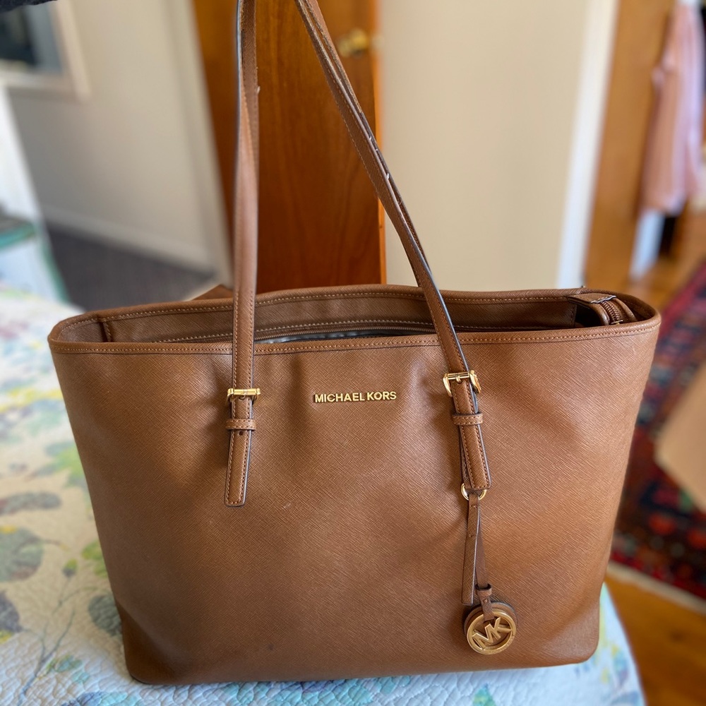 Michael Kors Leather Shoulder Bag